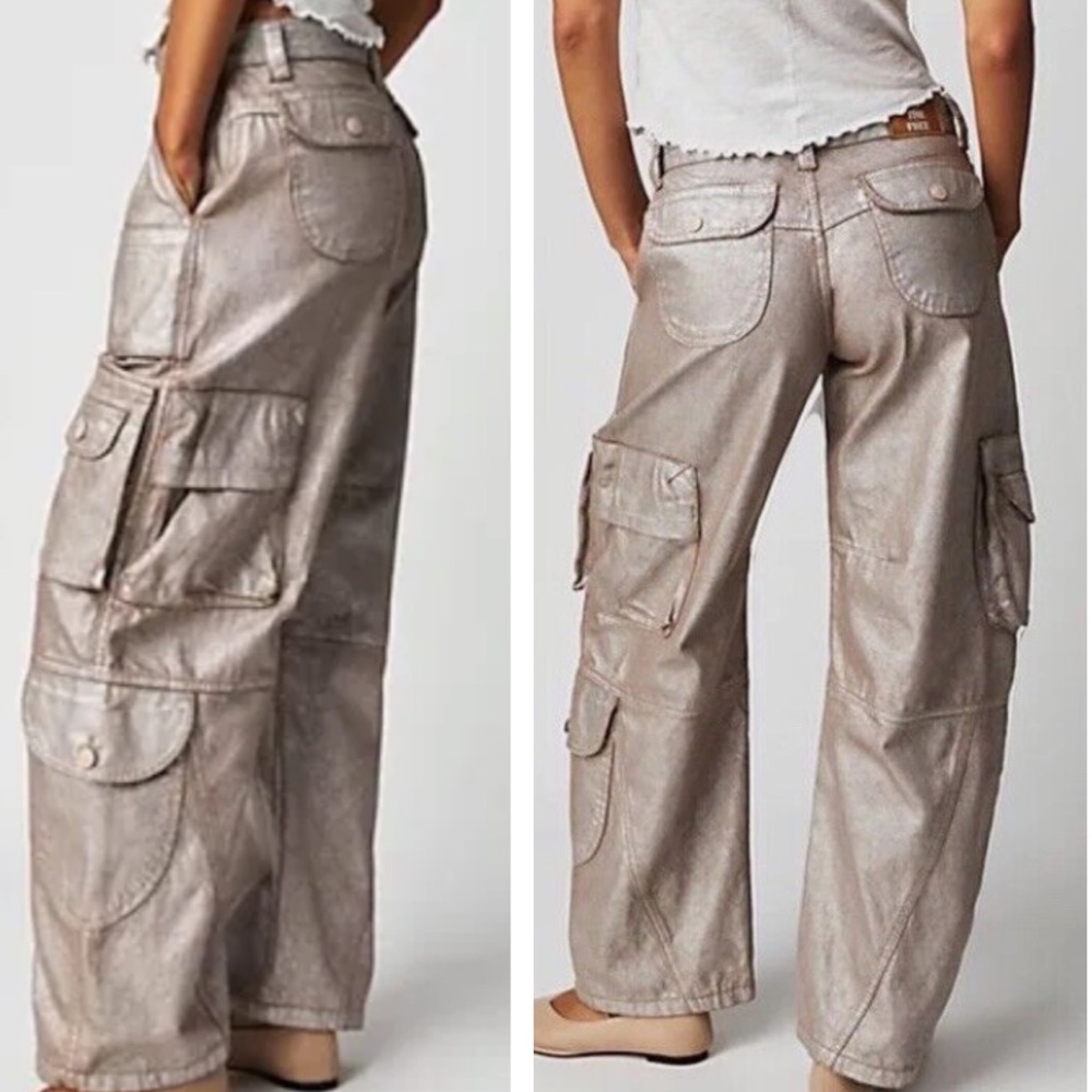 FREE PEOPLE LAP OF LUXURY METALLIC CARGO PANTS CHAMPAGNE TOAST SIZE 26